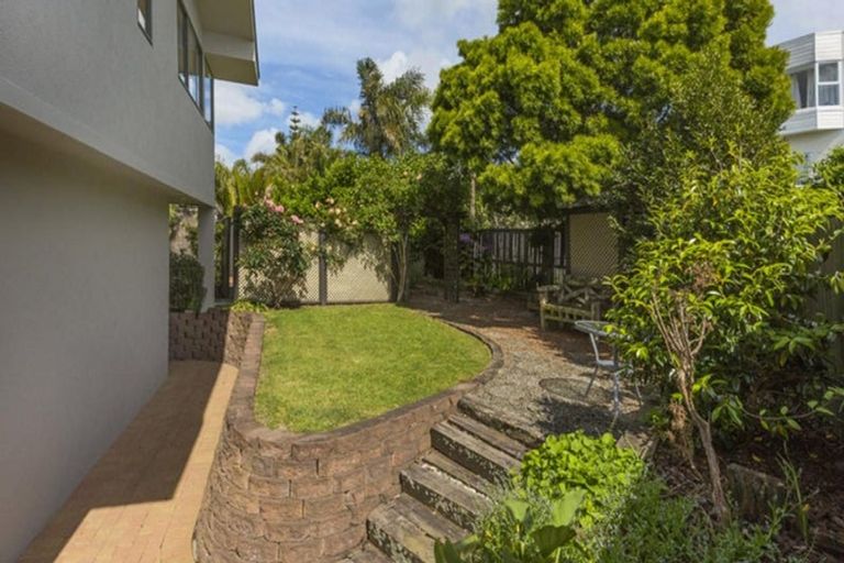Photo of property in 121 Clovelly Road, Bucklands Beach, Auckland, 2012