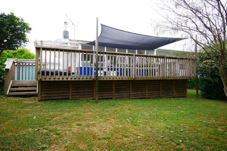 Photo of property in 12 Oregon Place, Papakura, 2110