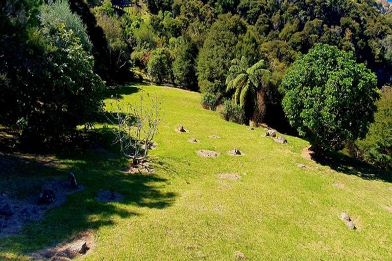 Photo of property in 15 Kowhai Place, Tuateawa, Coromandel, 3583