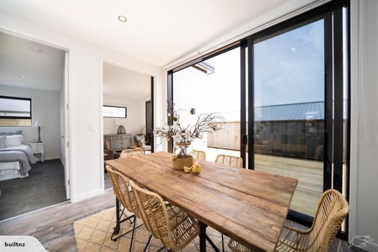 Photo of property in 28 Coast Boulevard, Papamoa Beach, Papamoa, 3118