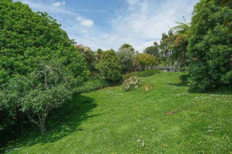 Photo of property in 27 Matipo Avenue, Pomare, Rotorua, 3015