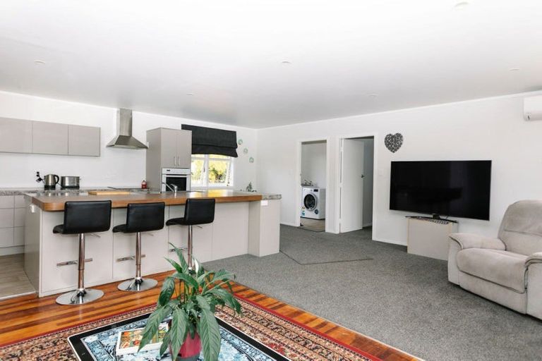 Photo of property in 17 Victor Street, Dannevirke, 4930