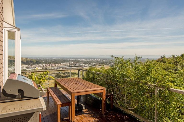 Photo of property in 6c Rockview Place, Mount Pleasant, Christchurch, 8081