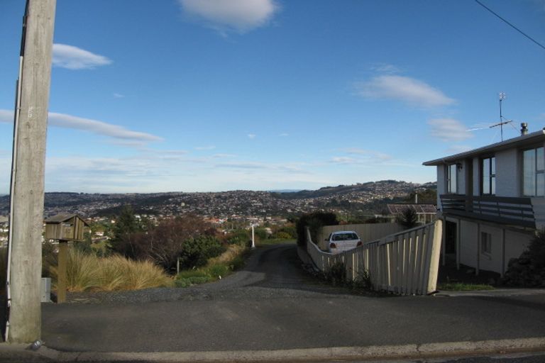 Photo of property in 1 Calypso Place, Rothesay Bay, Auckland, 0630