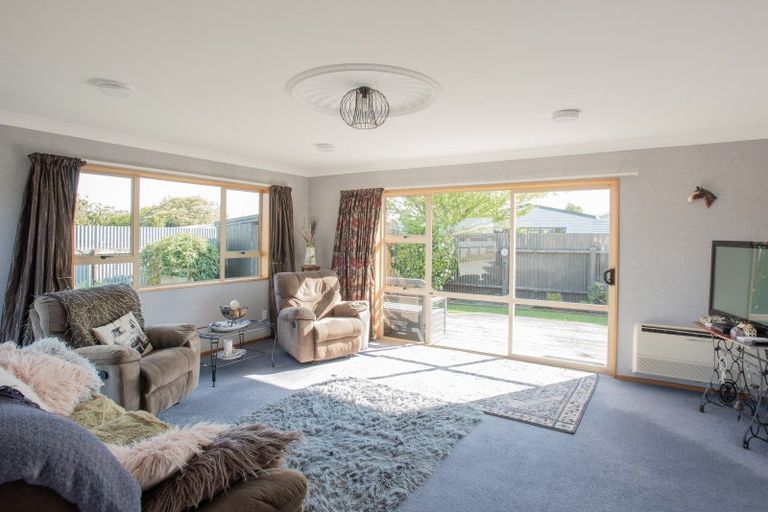 Photo of property in 74 Arthur Street, Winton, 9720