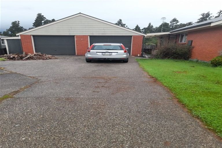 Photo of property in 8 Opuka Place, Haast, 7886