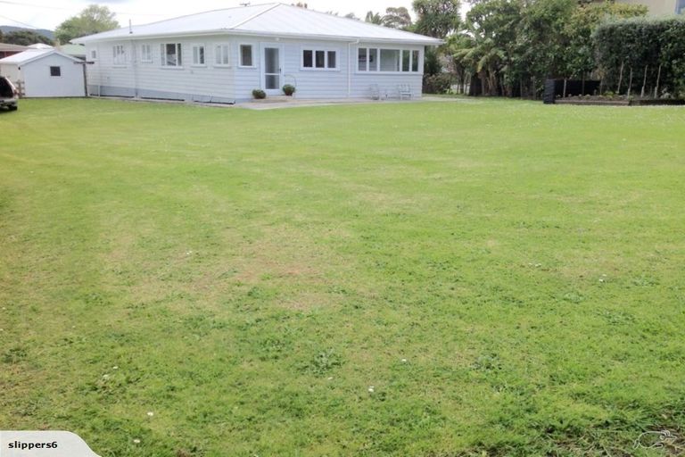 Photo of property in 1 Shoemaker Road, Waipu, 0510