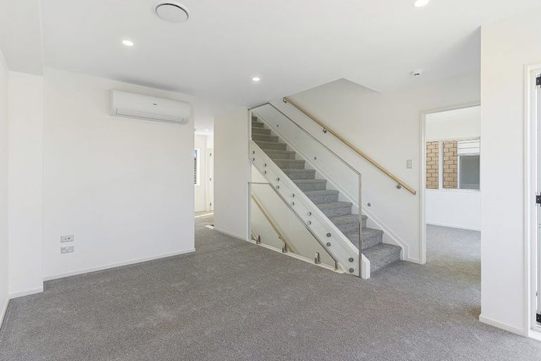 Photo of property in 46b Elliot Street, Howick, Auckland, 2014