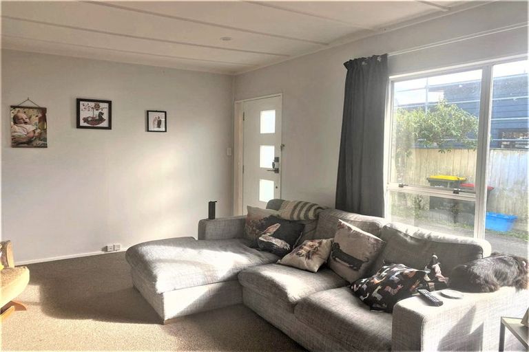 Photo of property in 3/10 Raukawa Street, Stokes Valley, Lower Hutt, 5019