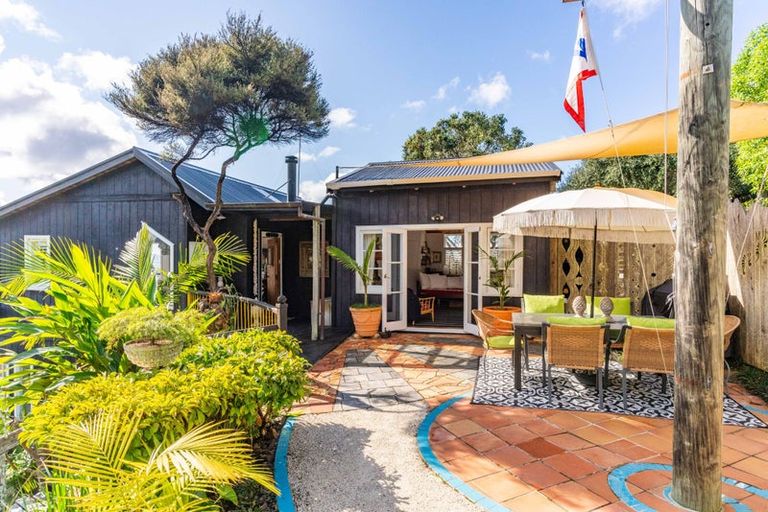 Photo of property in 23 Devon Street, Mangawhai Heads, Mangawhai, 0505