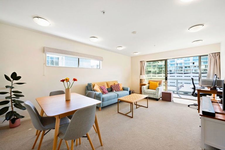 Photo of property in Sol Apartments, 12/37 Jessie Street, Te Aro, Wellington, 6011