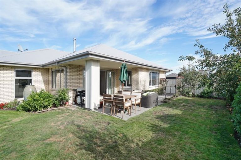 Photo of property in 5 Melville Crescent, Rolleston, 7614