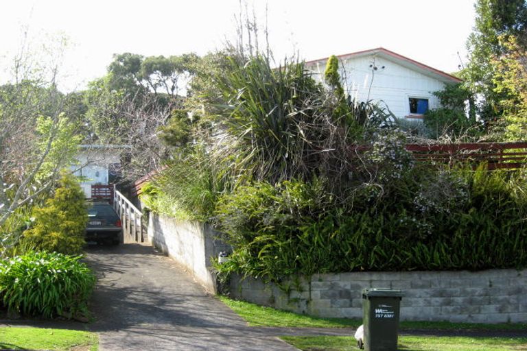 Photo of property in 12 Durham Avenue, Welbourn, New Plymouth, 4312