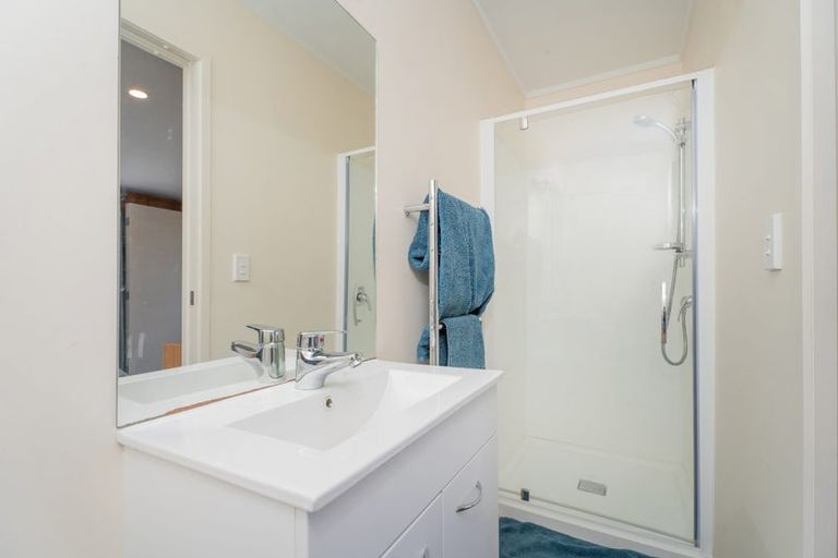 Photo of property in 21 Homestead Lane, Cooks Beach, Whitianga, 3591