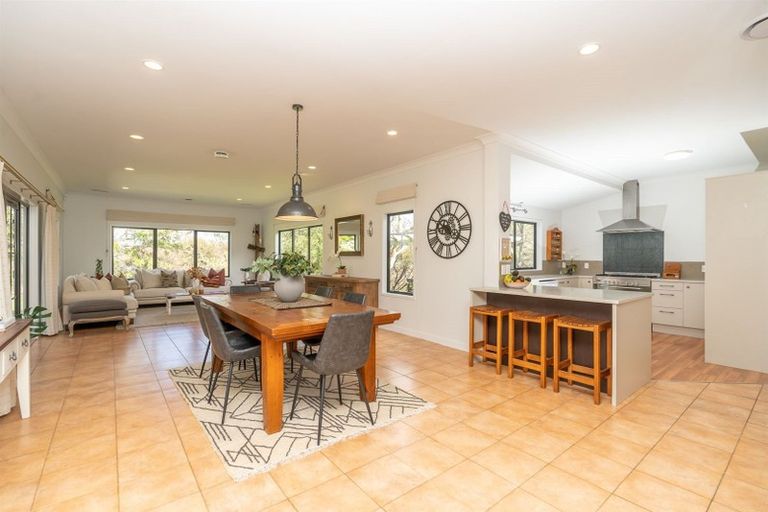 Photo of property in 8b Greenvale Close, Tamahere, Hamilton, 3283