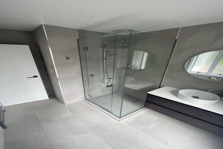 Photo of property in 87 Grant Road, Thorndon, Wellington, 6011