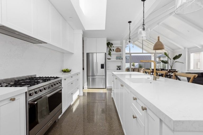 Photo of property in 25 Grooby Place, Havelock North, 4130