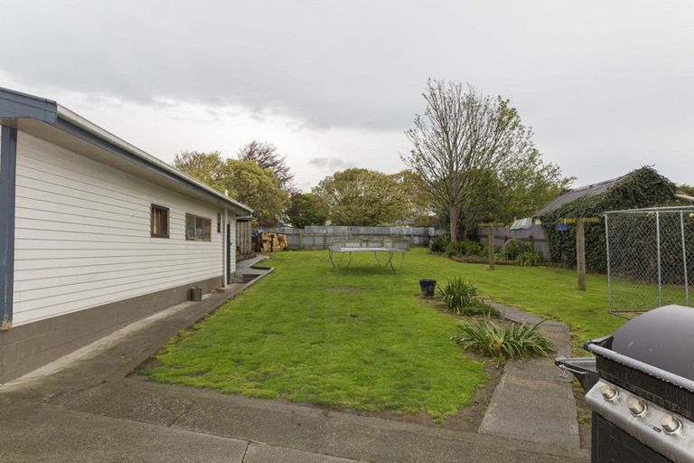 Photo of property in 7 Tennyson Street, Dannevirke, 4930