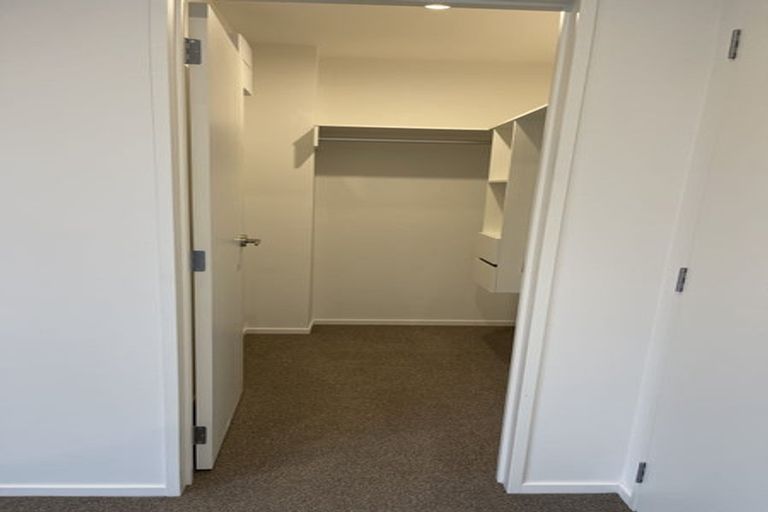 Photo of property in 1 Kokonga Lane, Silverdale, 0932