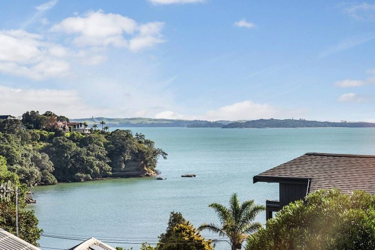 Photo of property in 141 Pah Road, Cockle Bay, Auckland, 2014