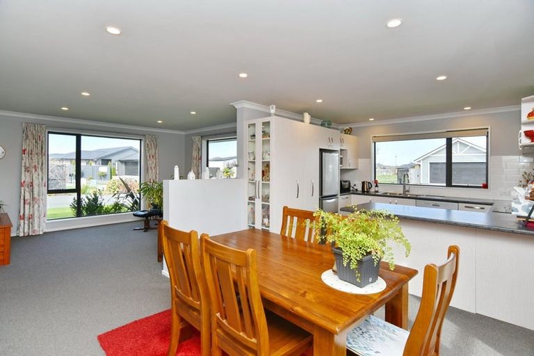Photo of property in 11 Wearing Place, Kaiapoi, 7630