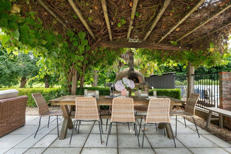 Photo of property in 2481 State Highway 2, Ahikouka, Greytown, 5794