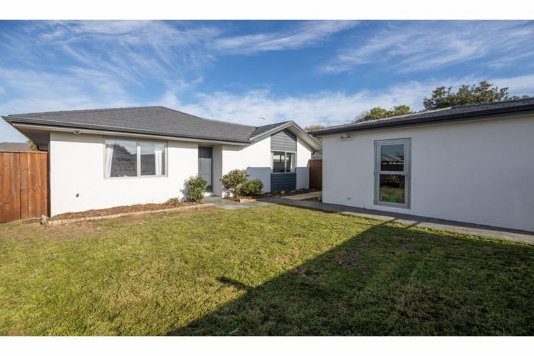 Photo of property in 3 Caithness Street, New Brighton, Christchurch, 8083