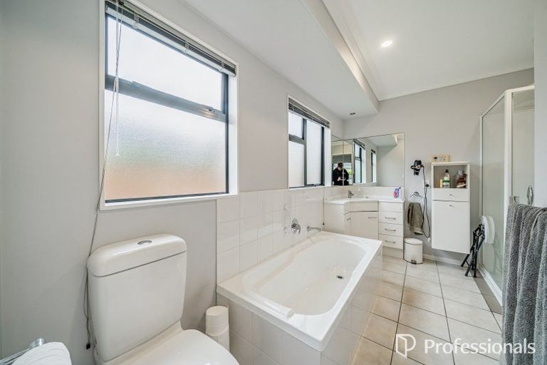 Photo of property in 23 Leighton Avenue, Waiwhetu, Lower Hutt, 5010