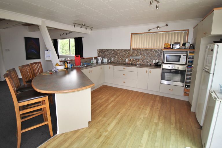 Photo of property in 4 View Road, Bridge Hill, Alexandra, 9320