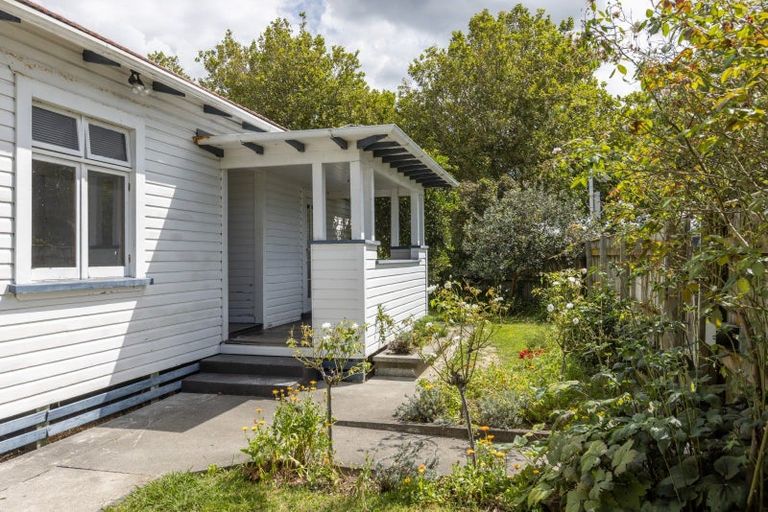 Photo of property in 24 Creagh Street, Te Awa, Napier, 4110