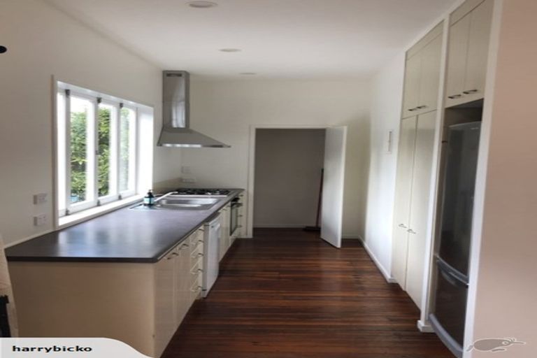 Photo of property in 16 Anglesea Street, Freemans Bay, Auckland, 1011