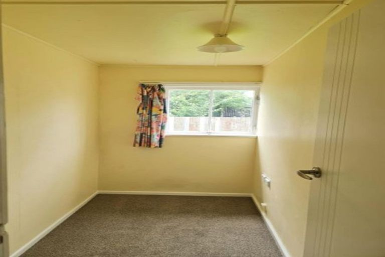 Photo of property in 12a Hokio Beach Road, Levin, 5510