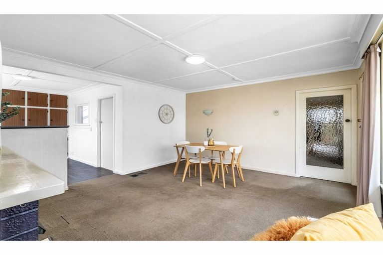 Photo of property in 327 Layard Street, Waverley, Invercargill, 9810