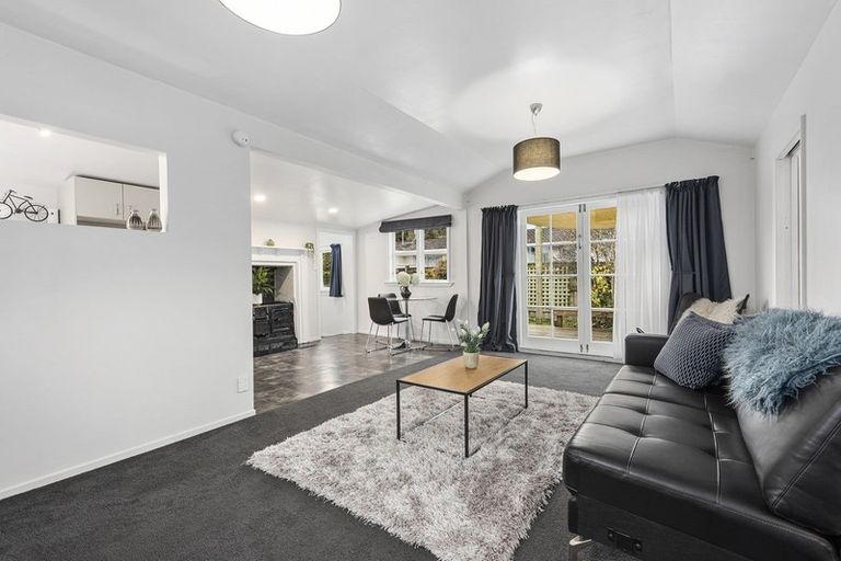 Photo of property in 12a Islington Street, Trentham, Upper Hutt, 5018