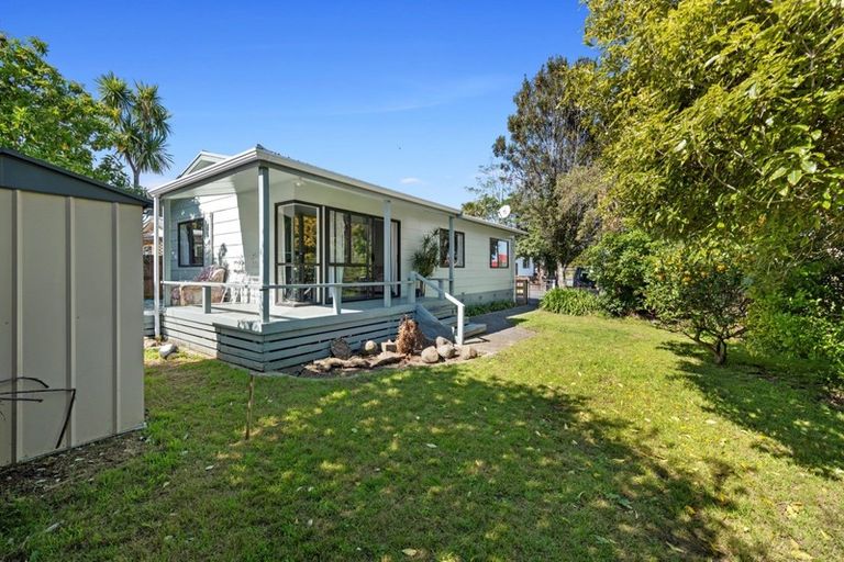 Photo of property in 14b Lyn Grove, Papamoa Beach, Papamoa, 3118