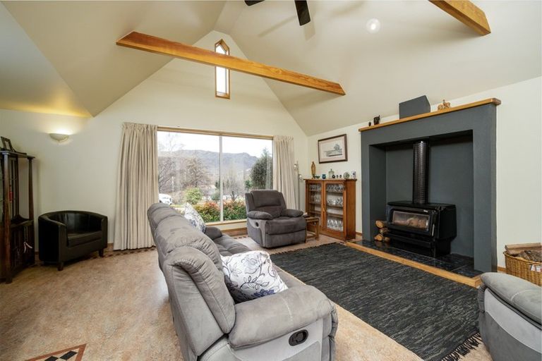 Photo of property in 4 Gilligans Gully Road, Alexandra, 9320