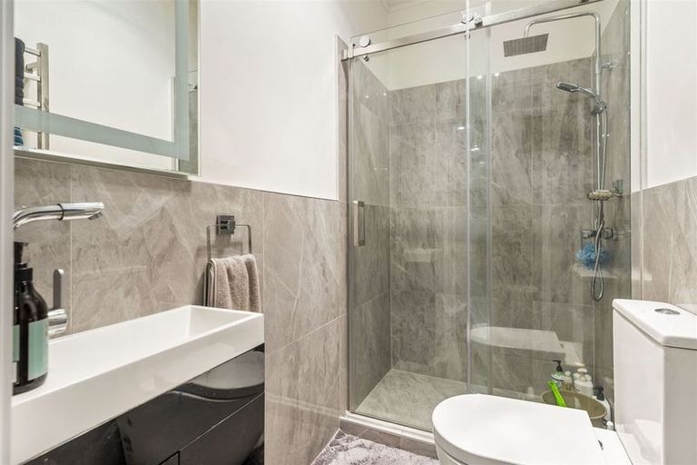 Photo of property in 15a Reynella Drive, Massey, Auckland, 0614