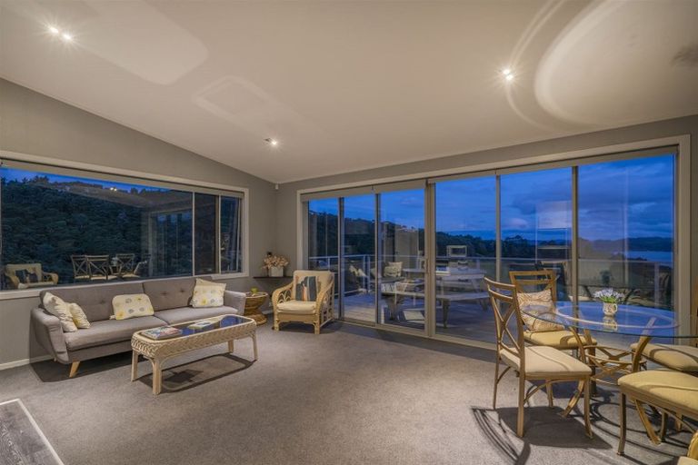 Photo of property in 4 Tironui Place, Whitianga, 3510