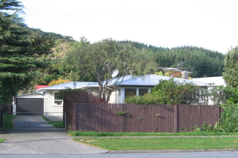 Photo of property in 36 Meremere Street, Wainuiomata, Lower Hutt, 5014