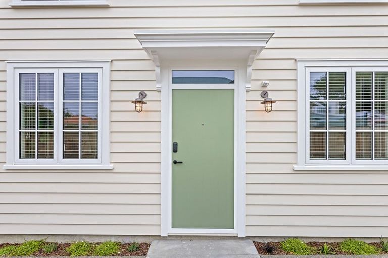 Photo of property in 46 Cleveland Street, Edgeware, Christchurch, 8013