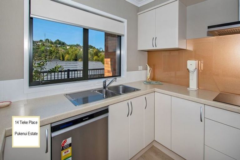 Photo of property in 14 Tieke Place, Horahora, Whangarei, 0110