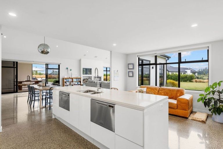 Photo of property in 15 Lake View Terrace, Huntingdon, Ashburton, 7774