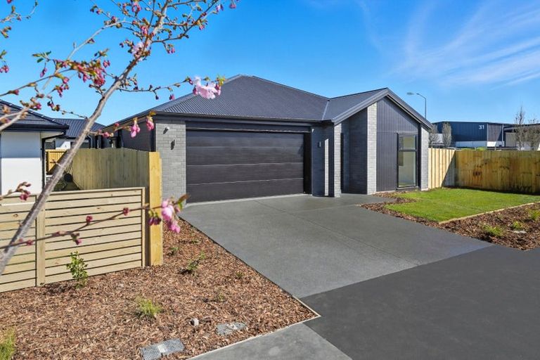 Photo of property in 89 Bill Hammond Drive, Belfast, 8051