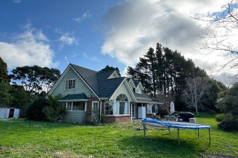 Photo of property in 26 Awhiorangi Promenade, Swanson, Auckland, 0816