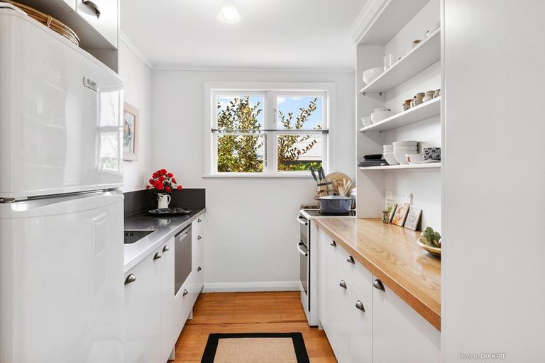 Photo of property in 15 Ohio Street, Martinborough, 5711