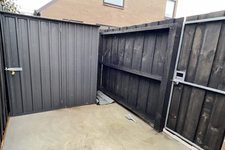 Photo of property in 2/20 Dickens Street, Addington, Christchurch, 8024