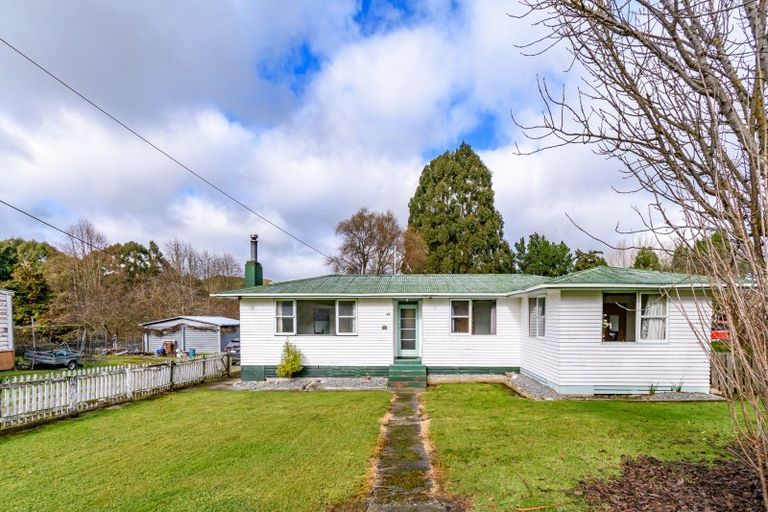 Photo of property in 53 Kaka Road, Taihape, 4720