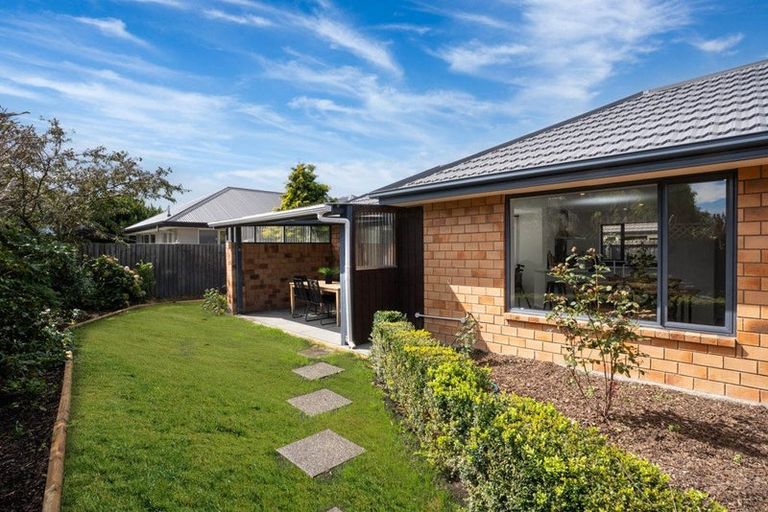 Photo of property in 18 Mollymawk Place, Woolston, Christchurch, 8023