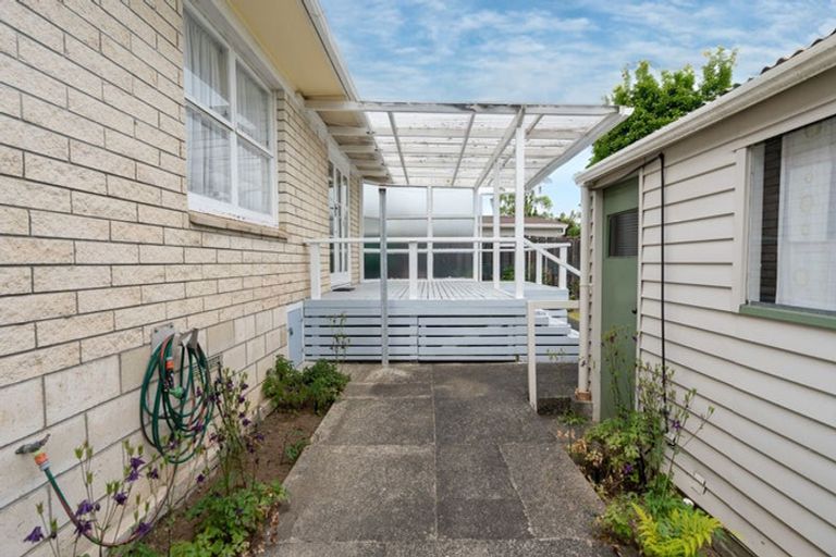 Photo of property in 30 Macmurdo Avenue, Glenview, Hamilton, 3206