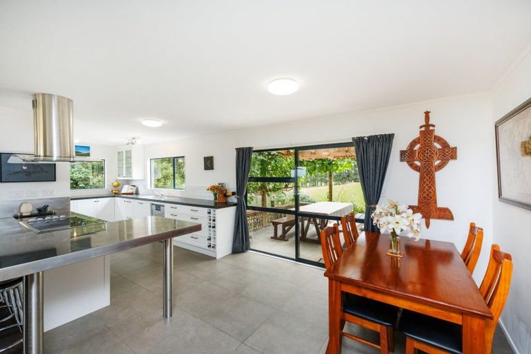 Photo of property in 476 Finnis Road, Pohangina, Feilding, 4775